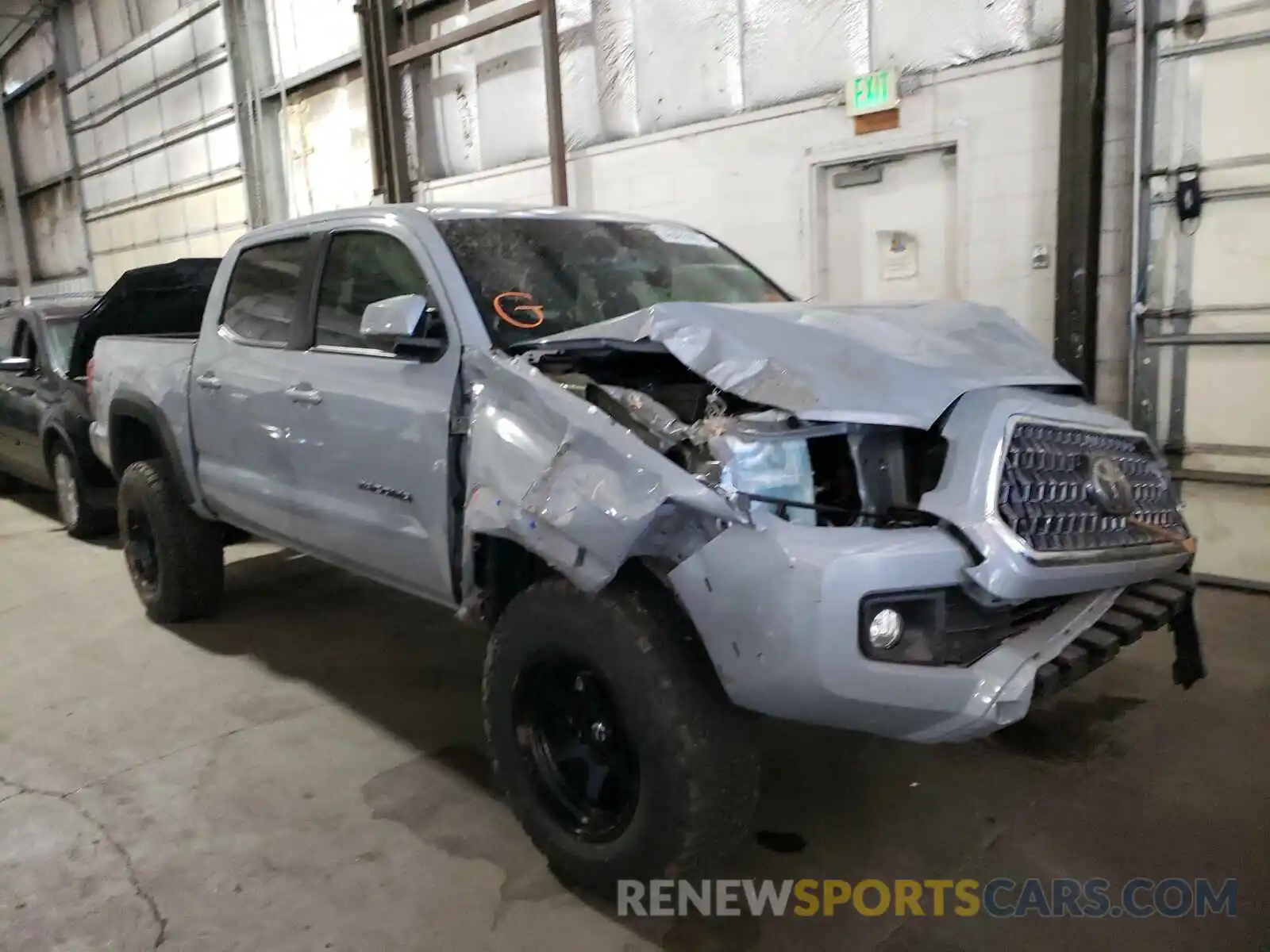 1 Photograph of a damaged car 3TMCZ5AN8KM212168 TOYOTA TACOMA 2019