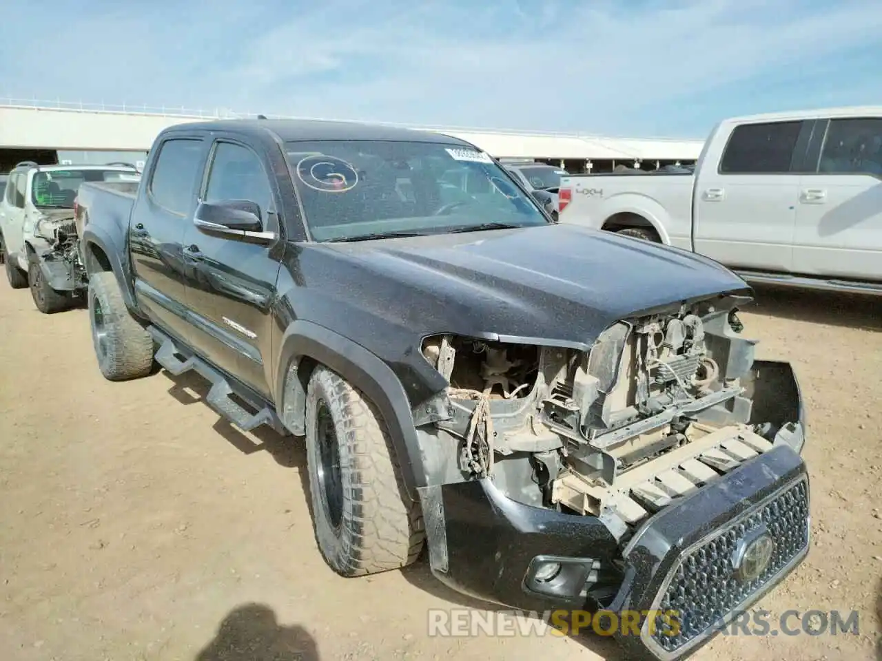 1 Photograph of a damaged car 3TMCZ5AN8KM214227 TOYOTA TACOMA 2019