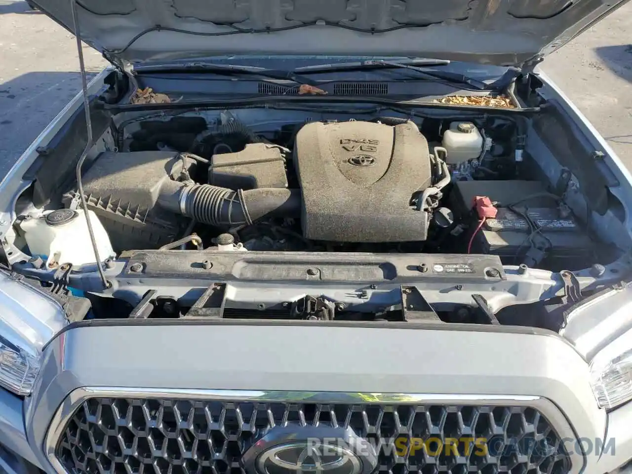 11 Photograph of a damaged car 3TMCZ5AN8KM214230 TOYOTA TACOMA 2019