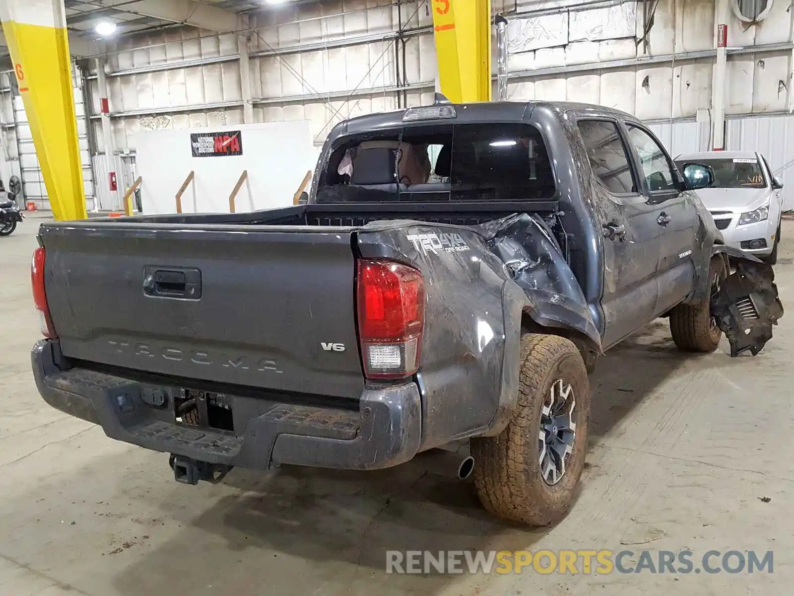 4 Photograph of a damaged car 3TMCZ5AN8KM214454 TOYOTA TACOMA 2019