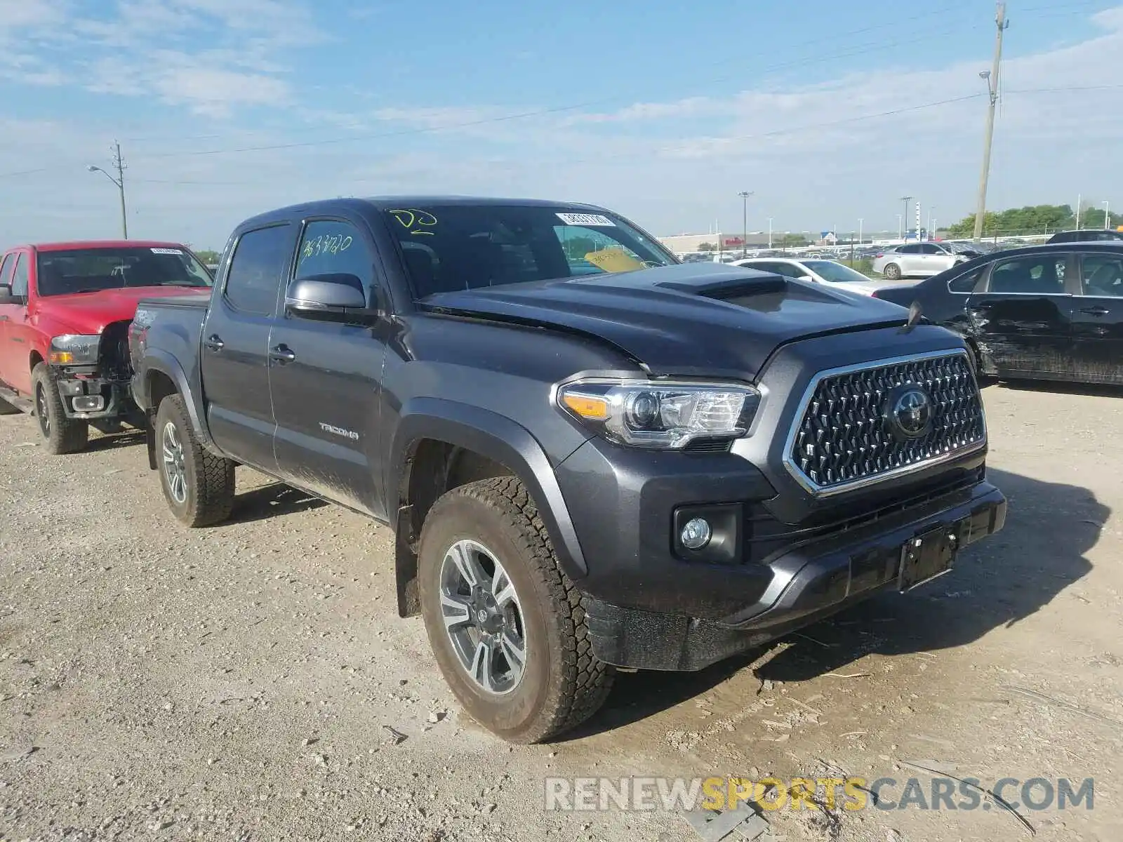 1 Photograph of a damaged car 3TMCZ5AN8KM219380 TOYOTA TACOMA 2019