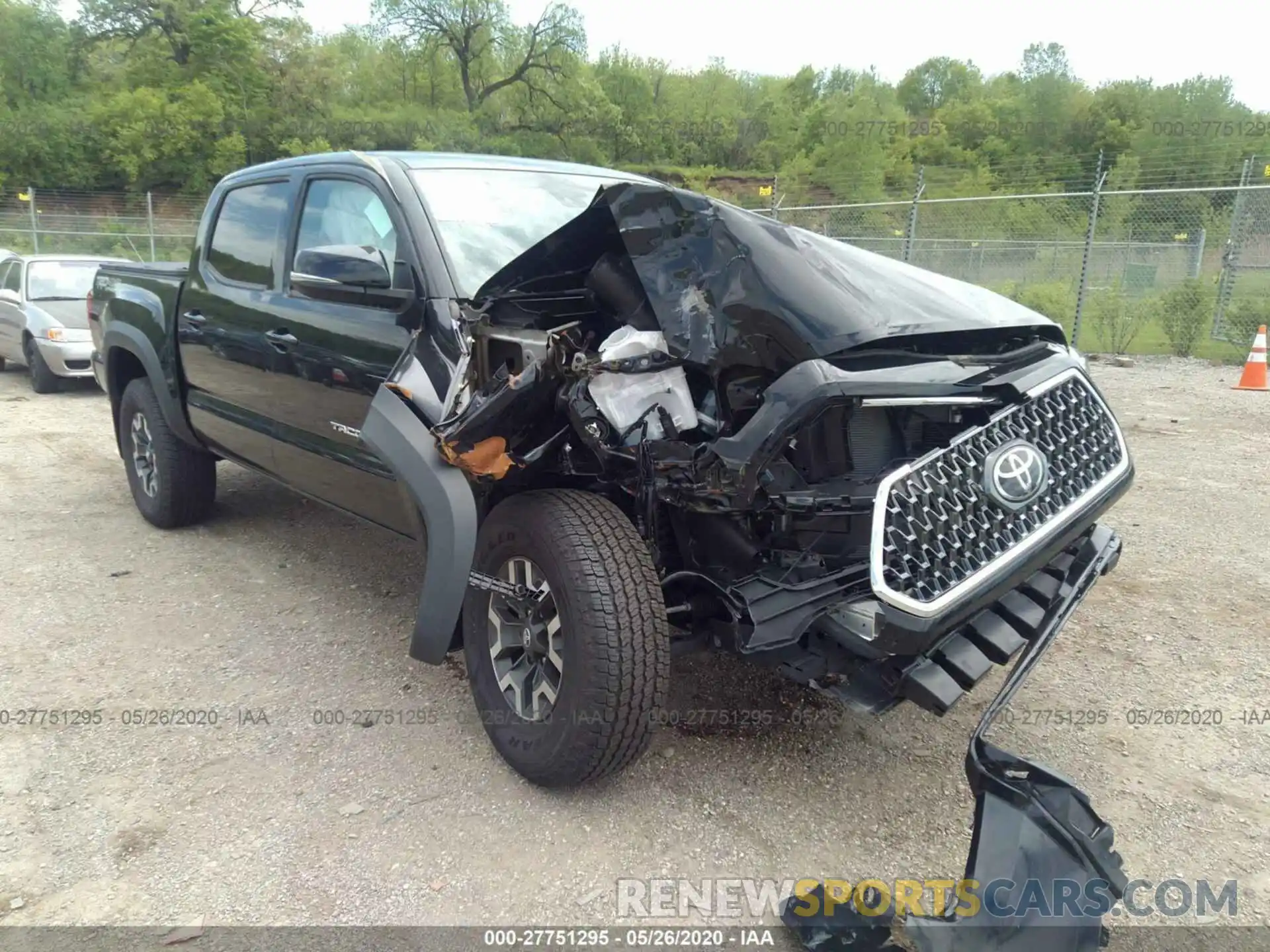 1 Photograph of a damaged car 3TMCZ5AN8KM224126 TOYOTA TACOMA 2019