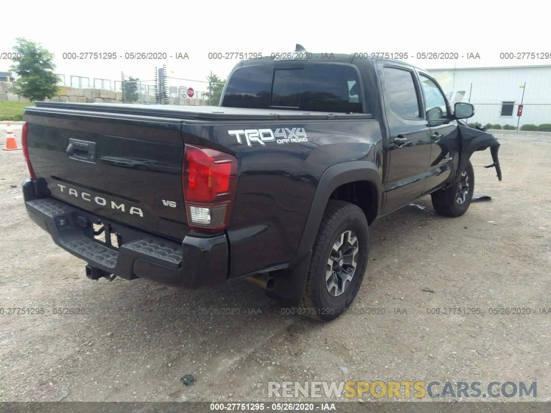 4 Photograph of a damaged car 3TMCZ5AN8KM224126 TOYOTA TACOMA 2019