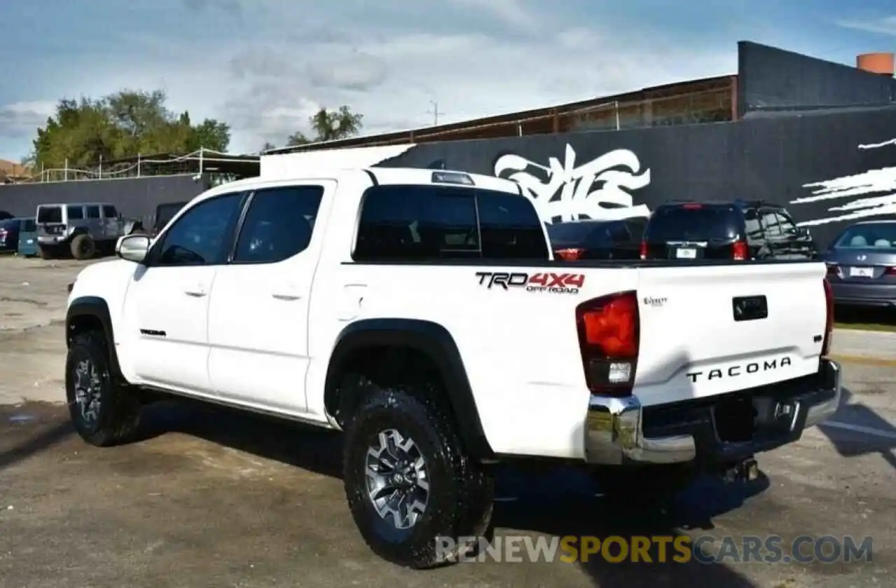 3 Photograph of a damaged car 3TMCZ5AN8KM228922 TOYOTA TACOMA 2019