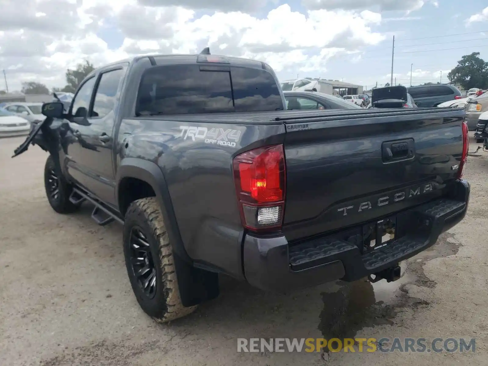 3 Photograph of a damaged car 3TMCZ5AN8KM231058 TOYOTA TACOMA 2019