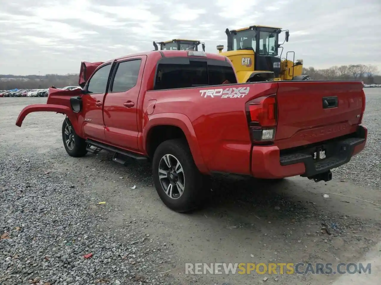 3 Photograph of a damaged car 3TMCZ5AN8KM235031 TOYOTA TACOMA 2019