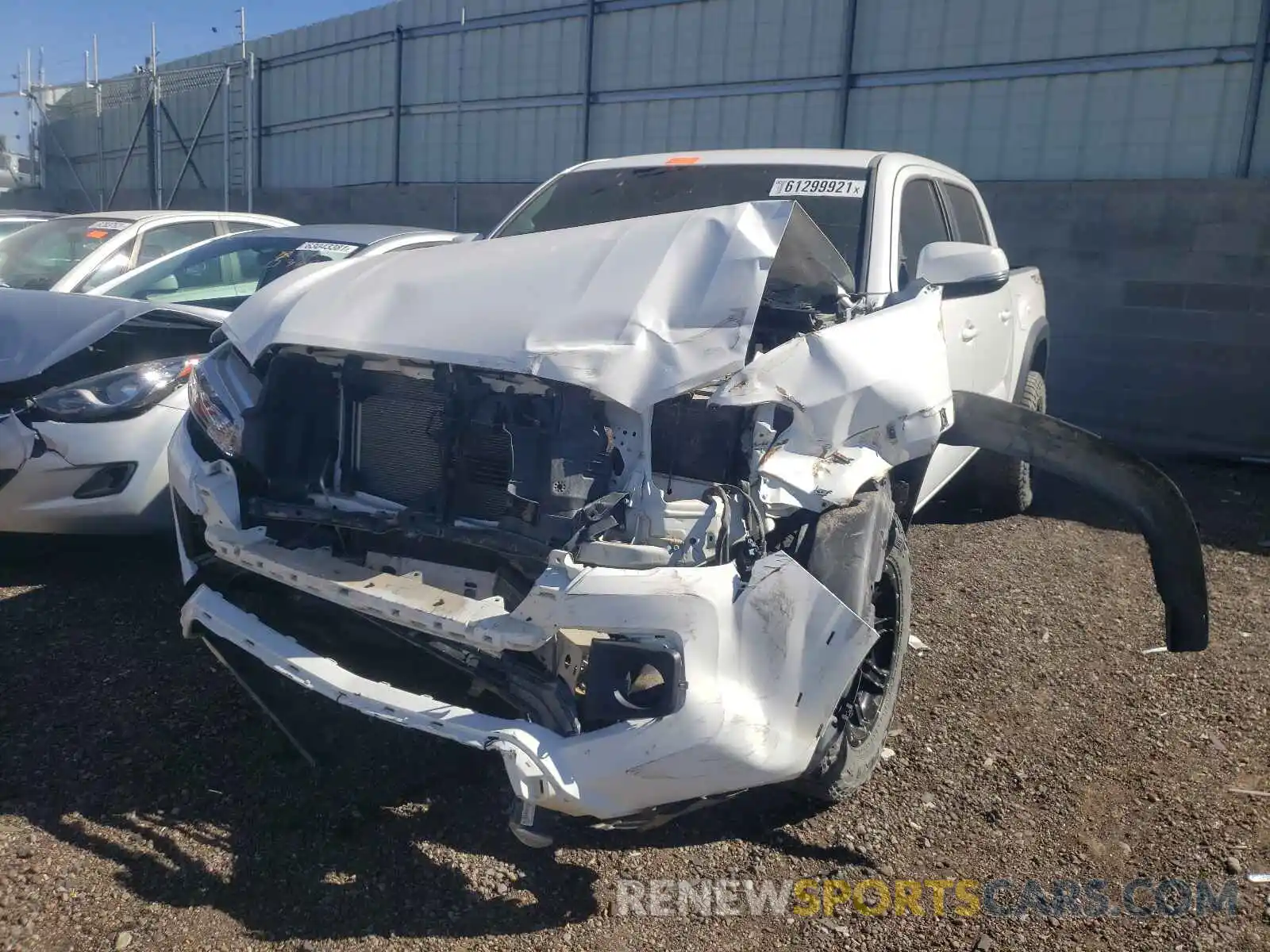 9 Photograph of a damaged car 3TMCZ5AN8KM235563 TOYOTA TACOMA 2019