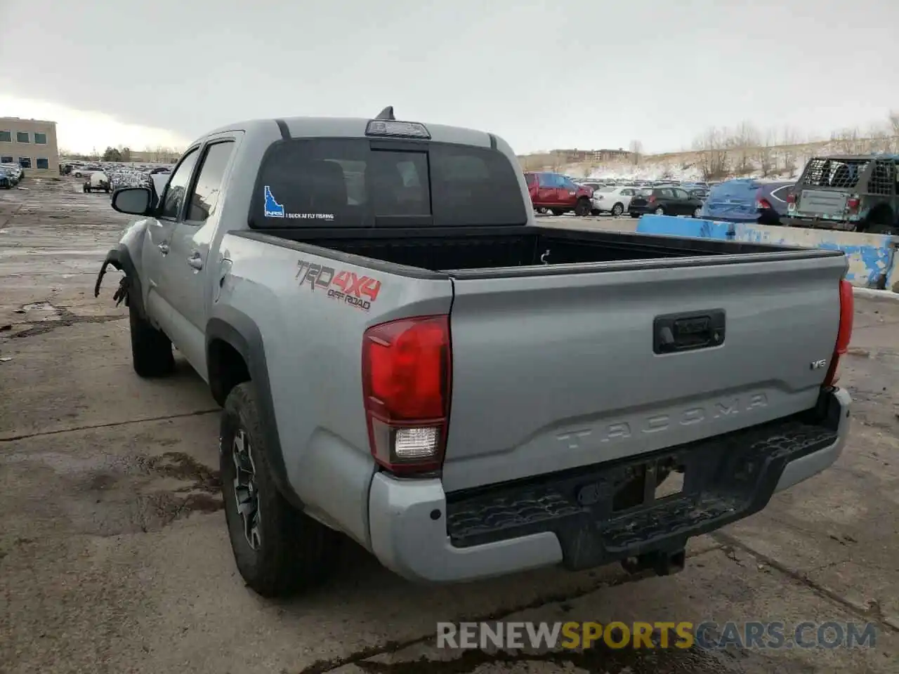 3 Photograph of a damaged car 3TMCZ5AN8KM239015 TOYOTA TACOMA 2019