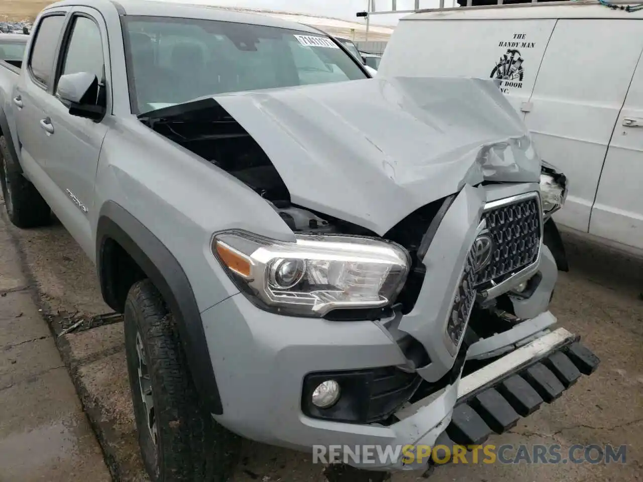 9 Фотография поврежденного автомобиля 3TMCZ5AN8KM239015 TOYOTA TACOMA 2019