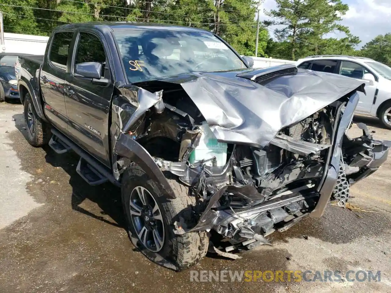 1 Photograph of a damaged car 3TMCZ5AN8KM241170 TOYOTA TACOMA 2019