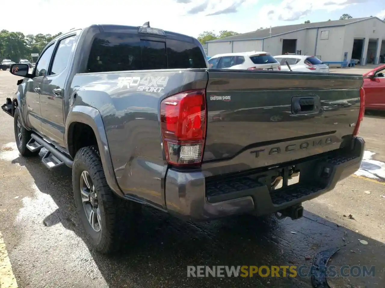 3 Photograph of a damaged car 3TMCZ5AN8KM241170 TOYOTA TACOMA 2019