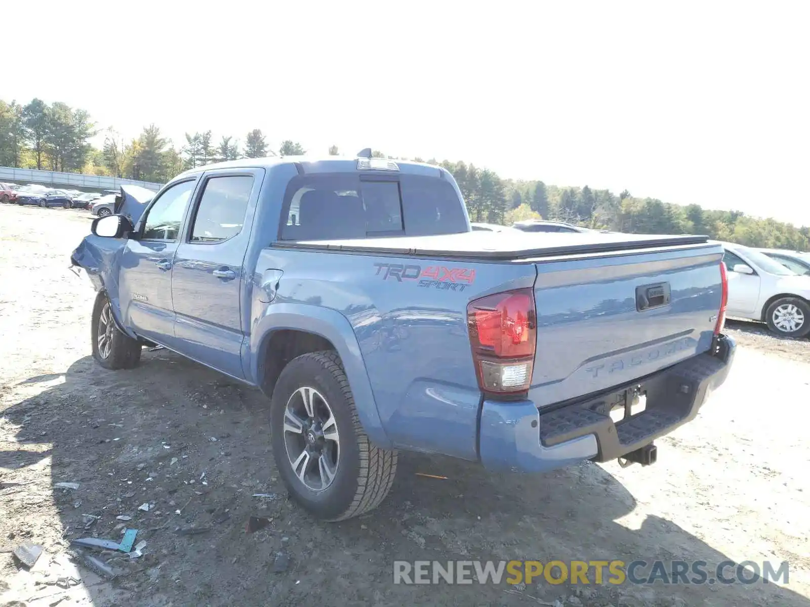 3 Photograph of a damaged car 3TMCZ5AN8KM243517 TOYOTA TACOMA 2019