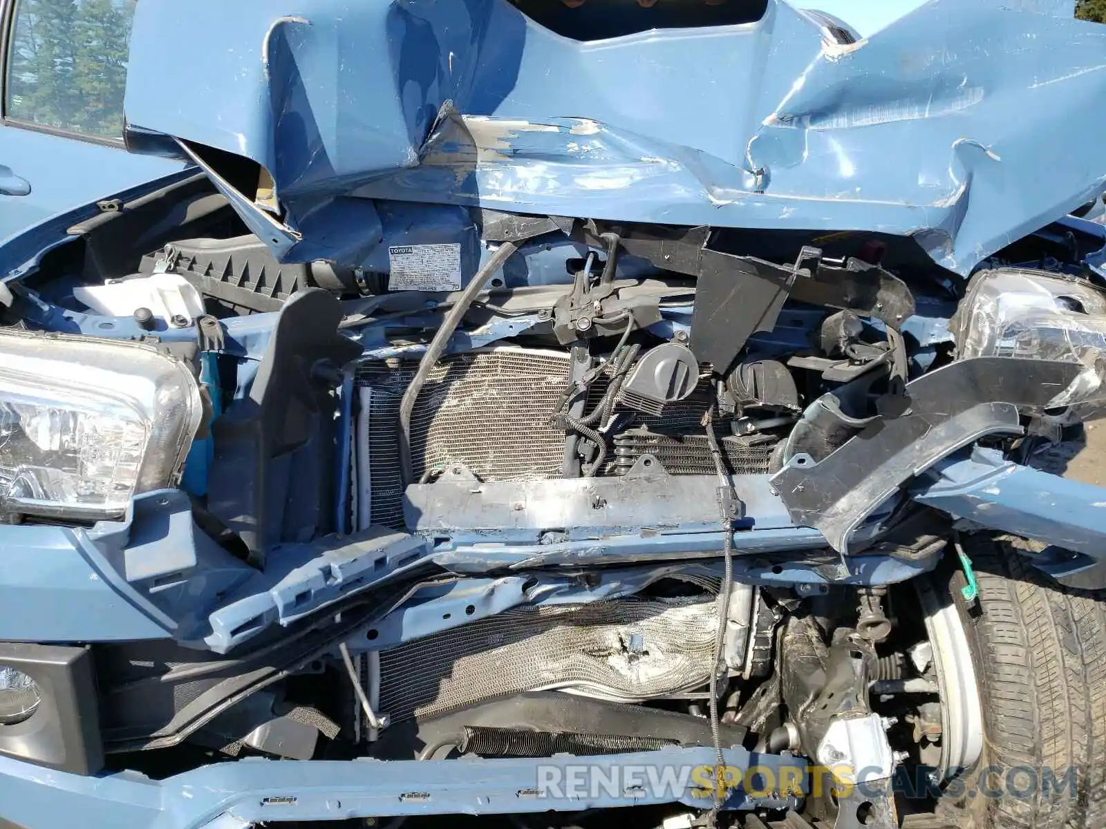 7 Photograph of a damaged car 3TMCZ5AN8KM243517 TOYOTA TACOMA 2019