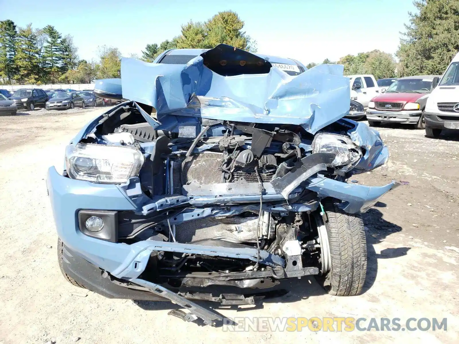 9 Photograph of a damaged car 3TMCZ5AN8KM243517 TOYOTA TACOMA 2019