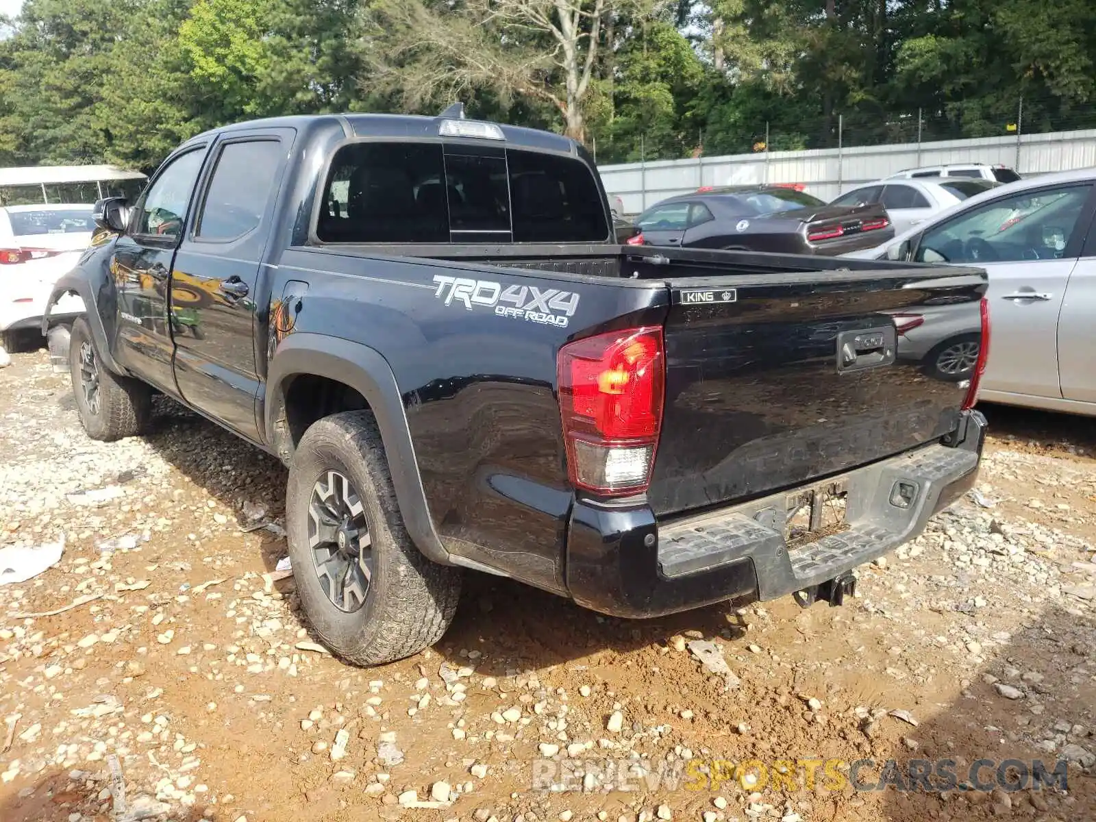 3 Photograph of a damaged car 3TMCZ5AN8KM245235 TOYOTA TACOMA 2019