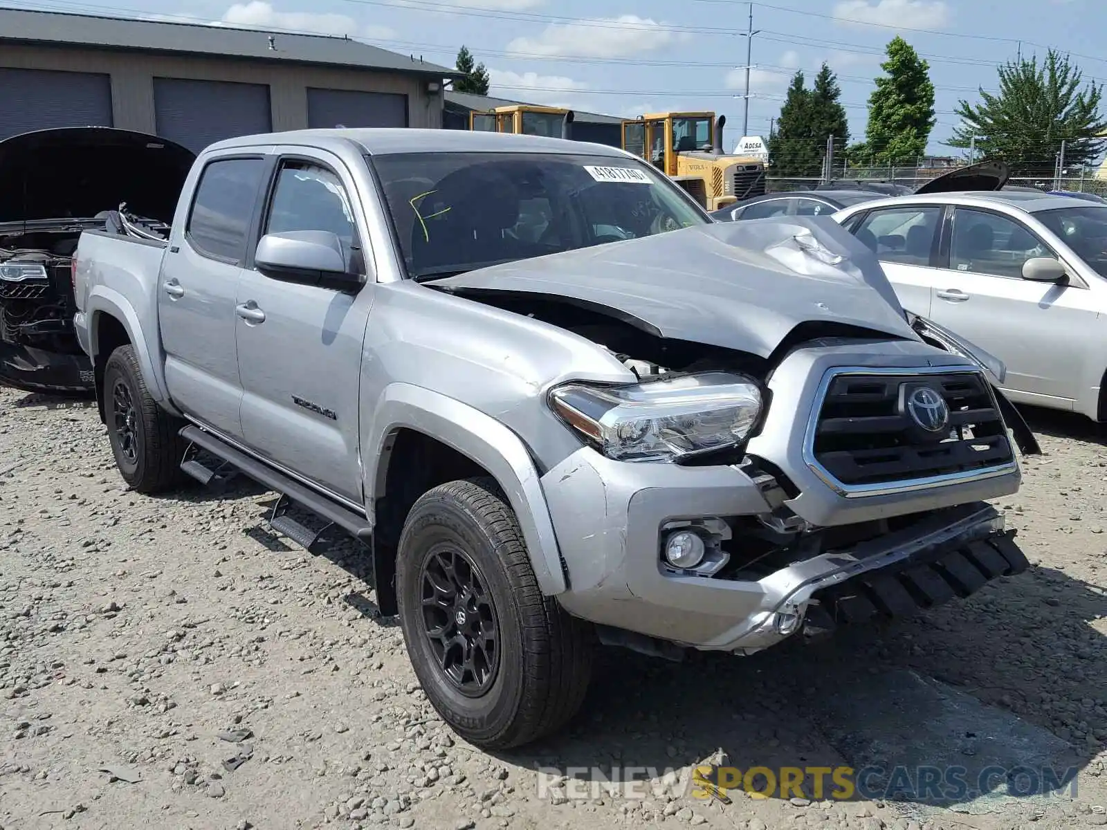 1 Photograph of a damaged car 3TMCZ5AN8KM246269 TOYOTA TACOMA 2019