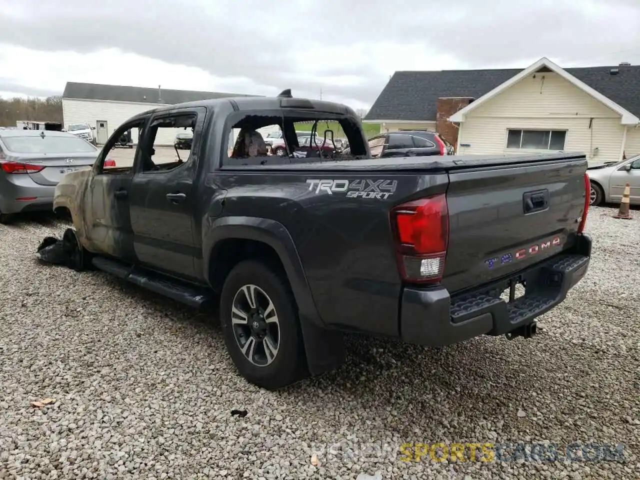 3 Photograph of a damaged car 3TMCZ5AN8KM248829 TOYOTA TACOMA 2019