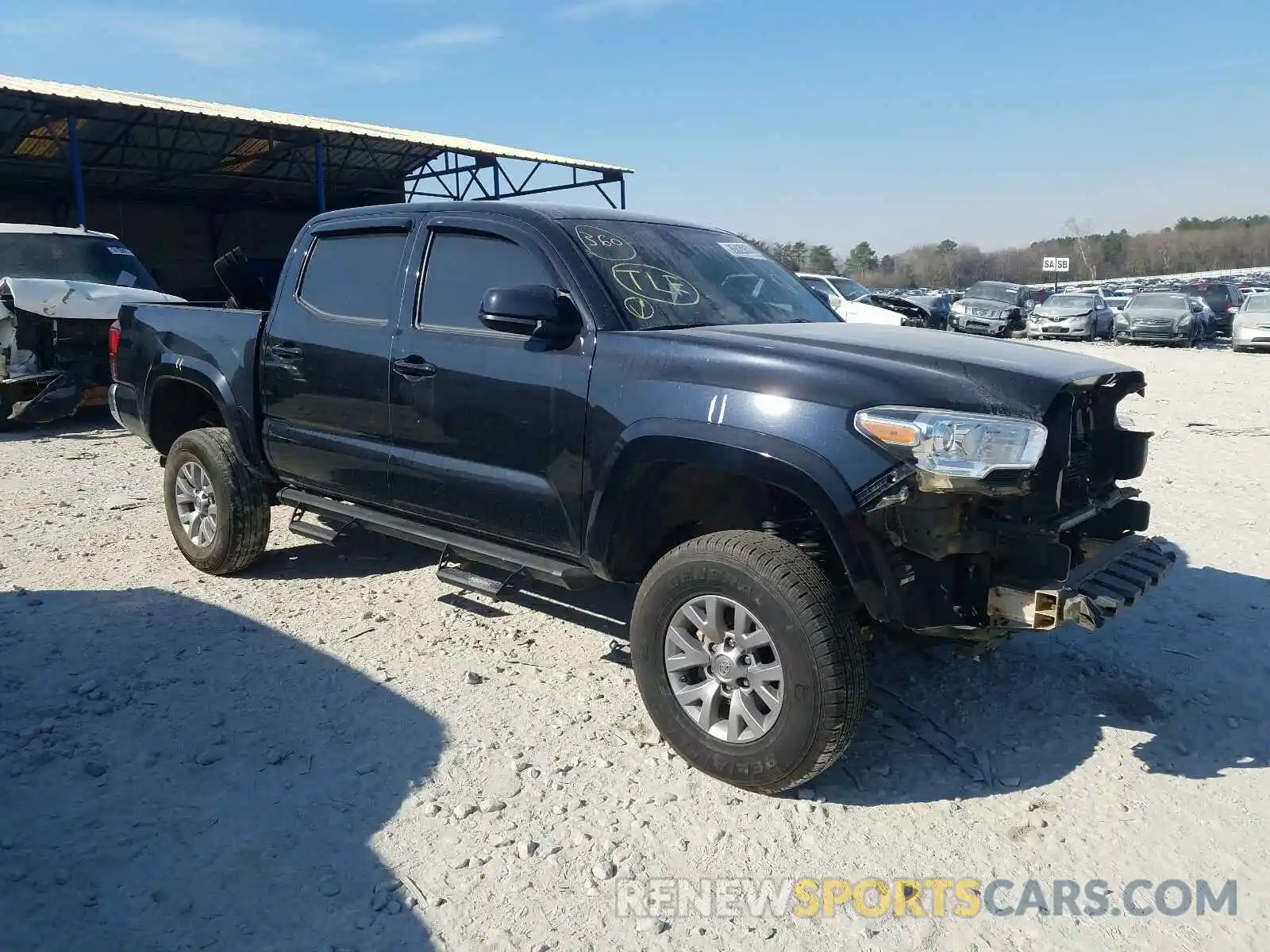 1 Фотография поврежденного автомобиля 3TMCZ5AN8KM249804 TOYOTA TACOMA 2019