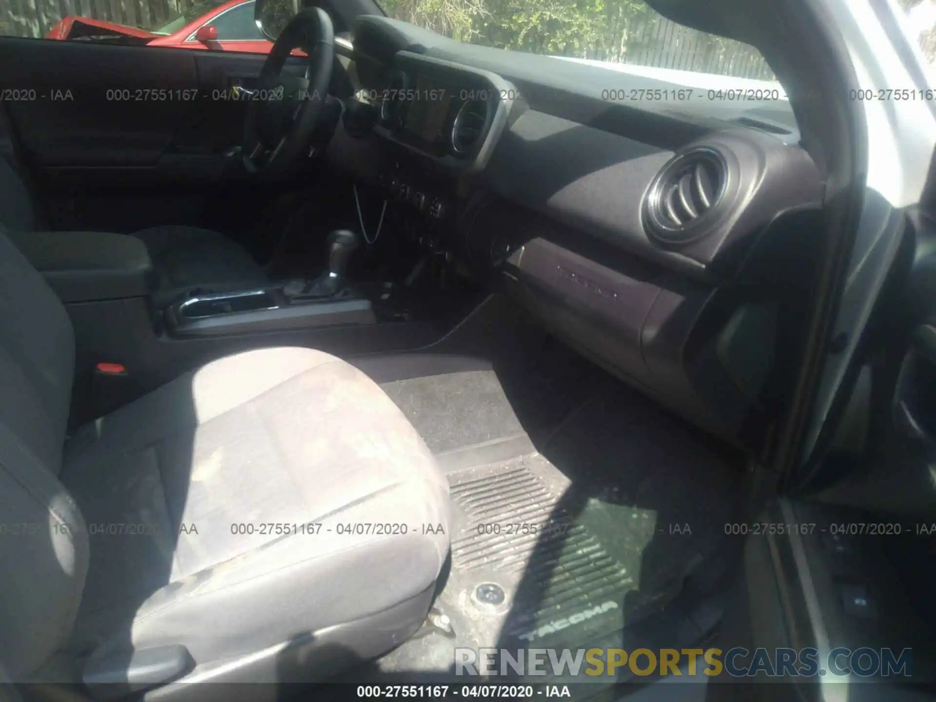 5 Photograph of a damaged car 3TMCZ5AN8KM251164 TOYOTA TACOMA 2019