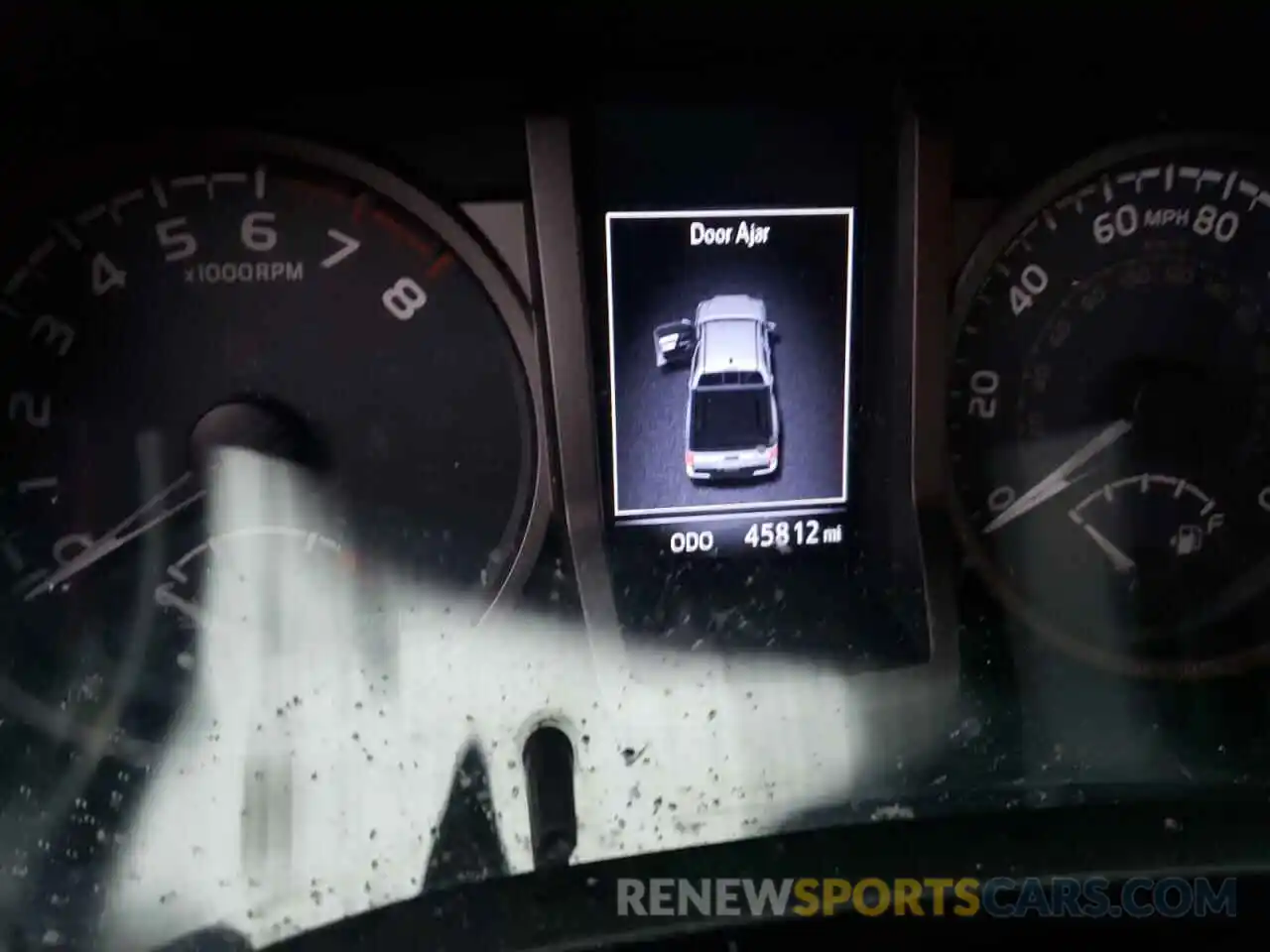 8 Photograph of a damaged car 3TMCZ5AN8KM252492 TOYOTA TACOMA 2019