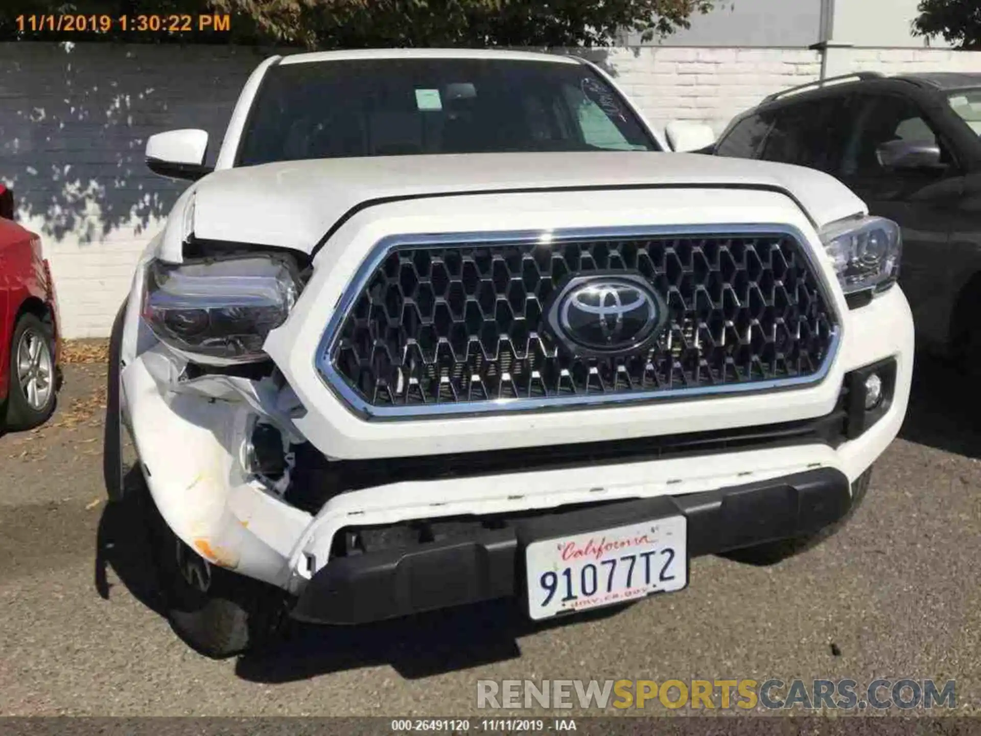 17 Photograph of a damaged car 3TMCZ5AN8KM259488 TOYOTA TACOMA 2019