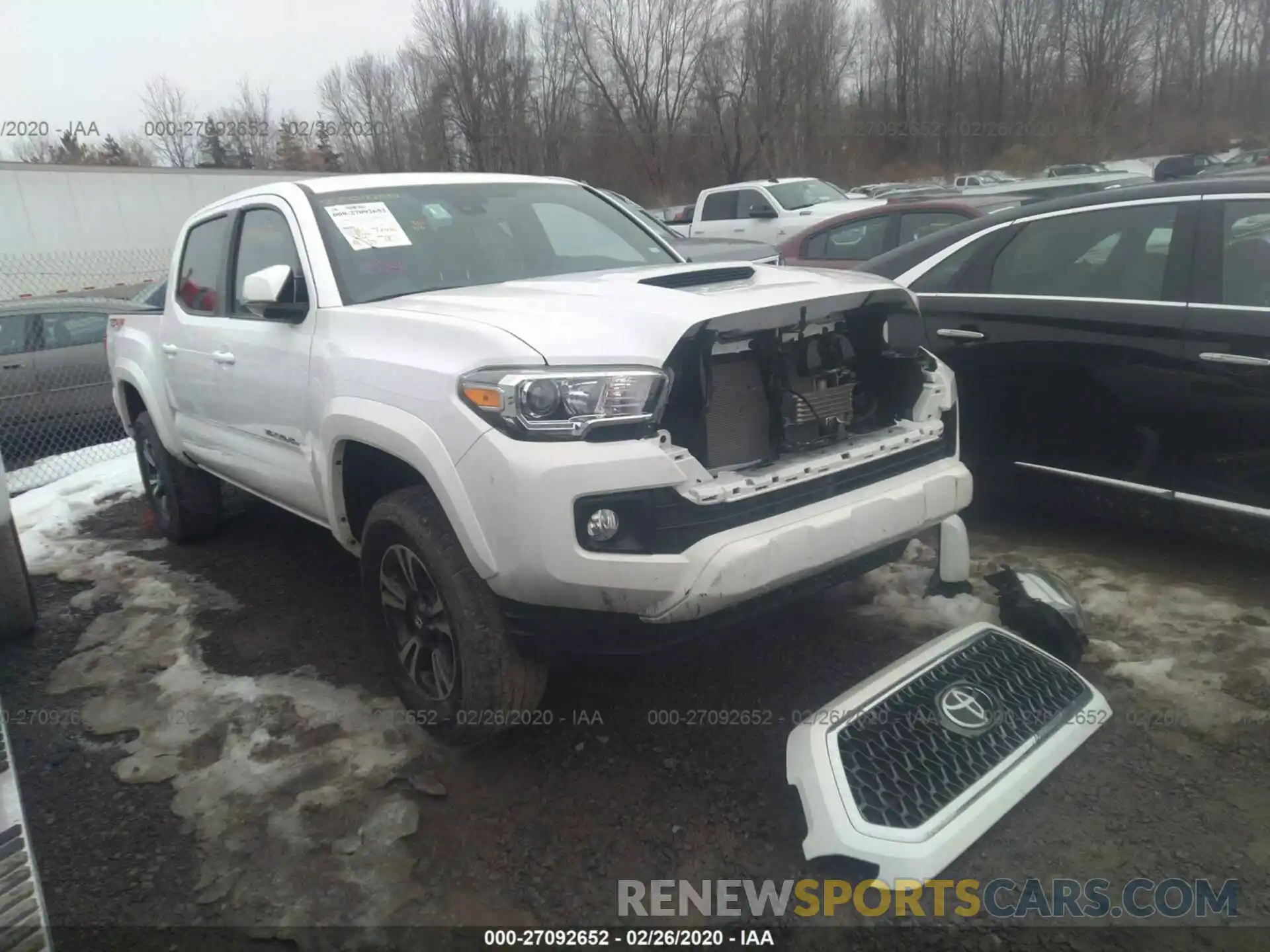 1 Photograph of a damaged car 3TMCZ5AN8KM261029 TOYOTA TACOMA 2019