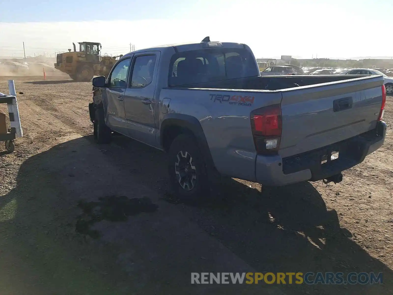 3 Photograph of a damaged car 3TMCZ5AN8KM261158 TOYOTA TACOMA 2019