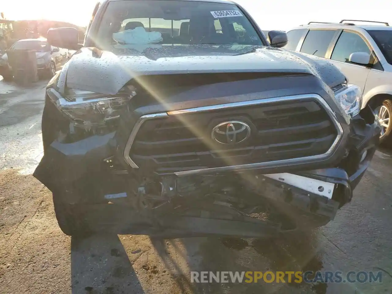 9 Photograph of a damaged car 3TMCZ5AN8KM263427 TOYOTA TACOMA 2019