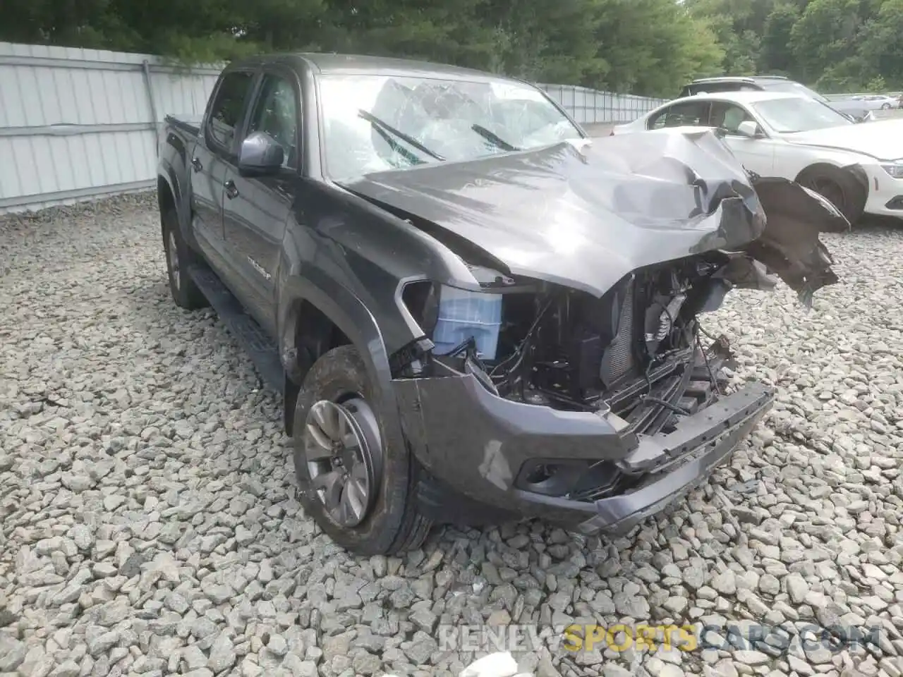 1 Photograph of a damaged car 3TMCZ5AN8KM268093 TOYOTA TACOMA 2019