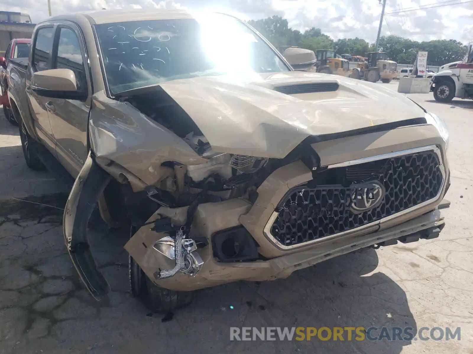 9 Photograph of a damaged car 3TMCZ5AN8KM268689 TOYOTA TACOMA 2019