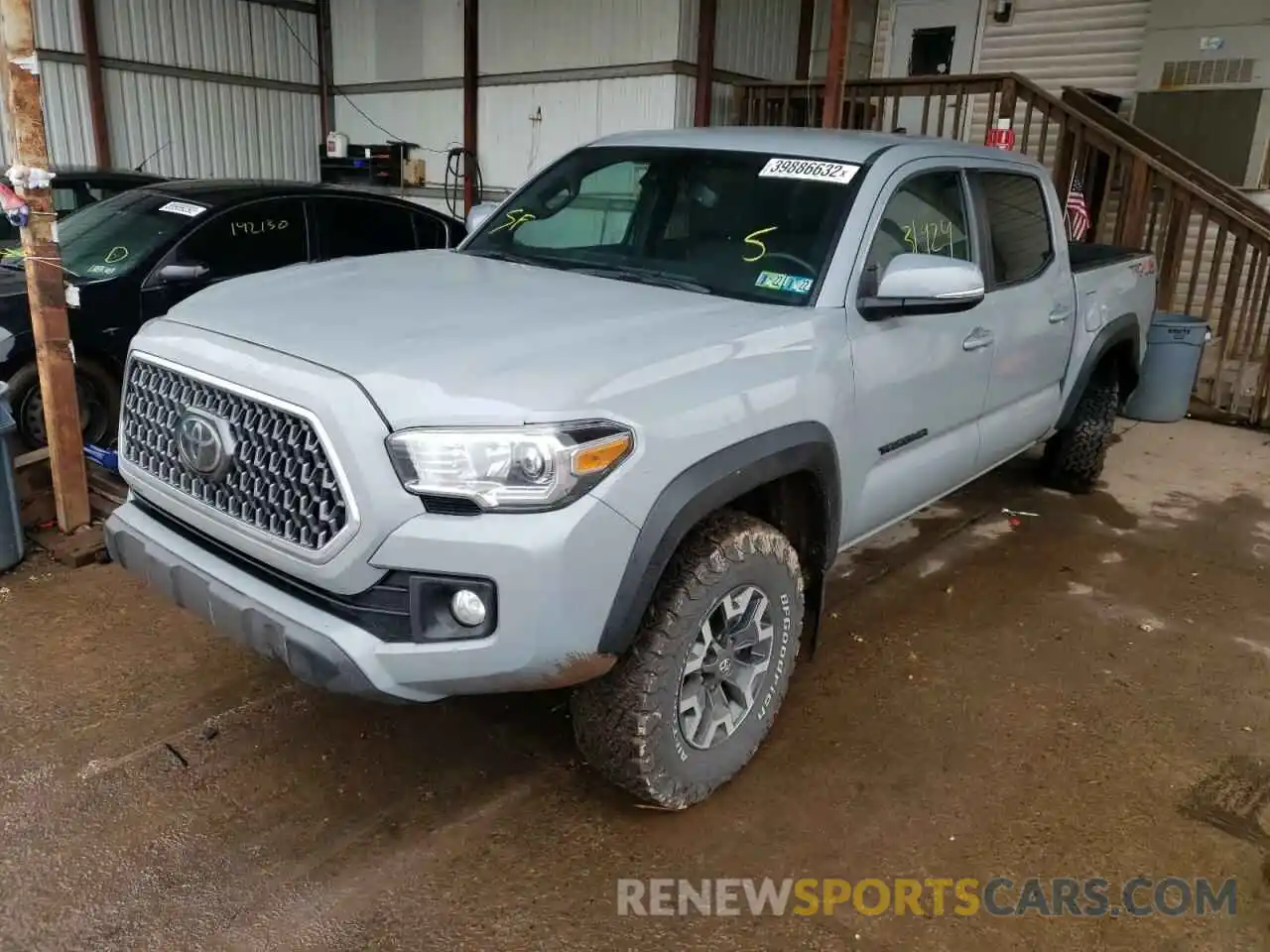 2 Photograph of a damaged car 3TMCZ5AN8KM270880 TOYOTA TACOMA 2019