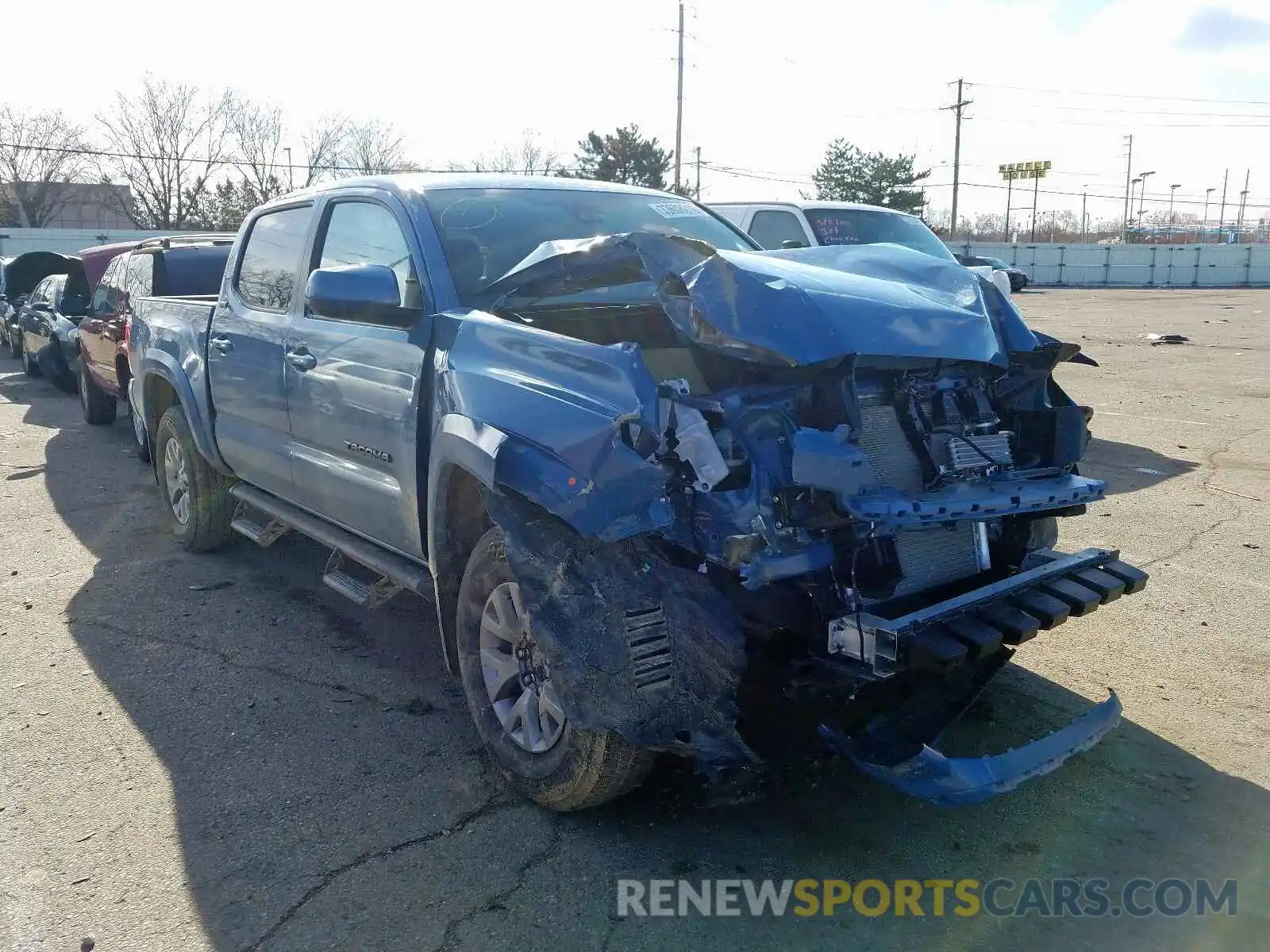 1 Photograph of a damaged car 3TMCZ5AN8KM271916 TOYOTA TACOMA 2019