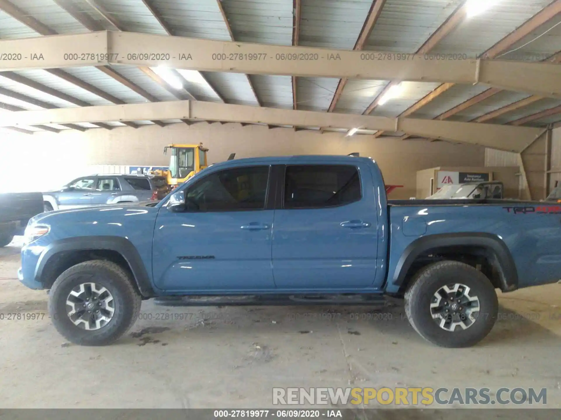 6 Photograph of a damaged car 3TMCZ5AN8KM275769 TOYOTA TACOMA 2019