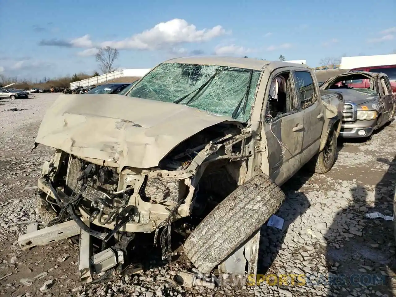 2 Photograph of a damaged car 3TMCZ5AN8KM275884 TOYOTA TACOMA 2019