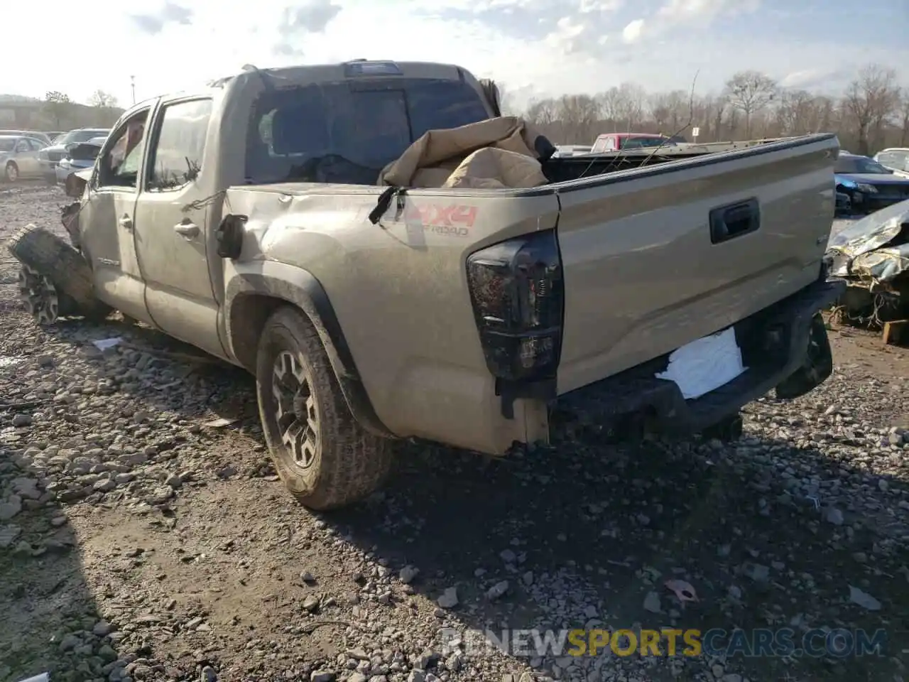 3 Photograph of a damaged car 3TMCZ5AN8KM275884 TOYOTA TACOMA 2019