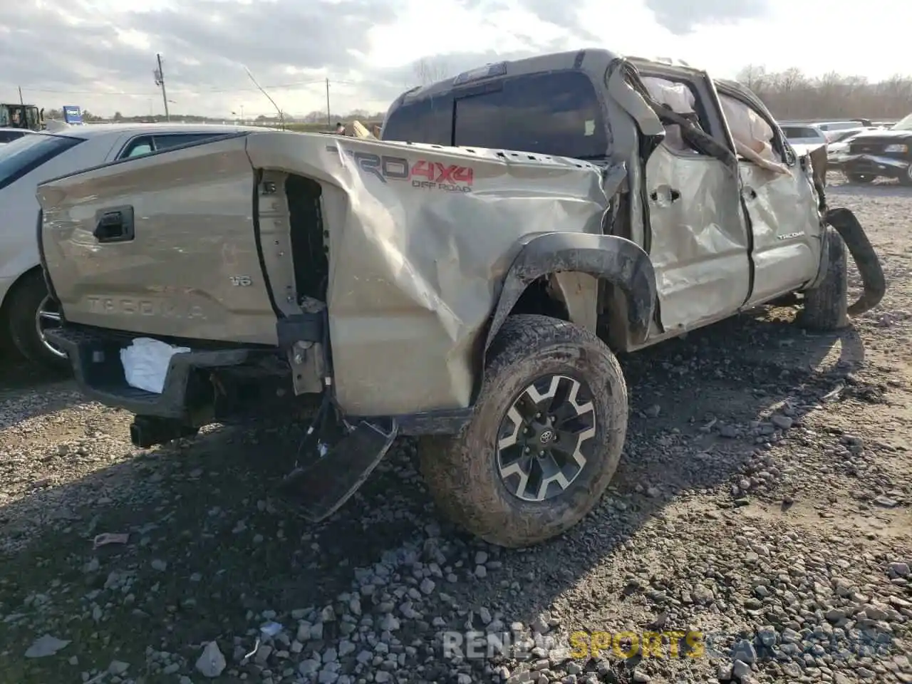 4 Photograph of a damaged car 3TMCZ5AN8KM275884 TOYOTA TACOMA 2019