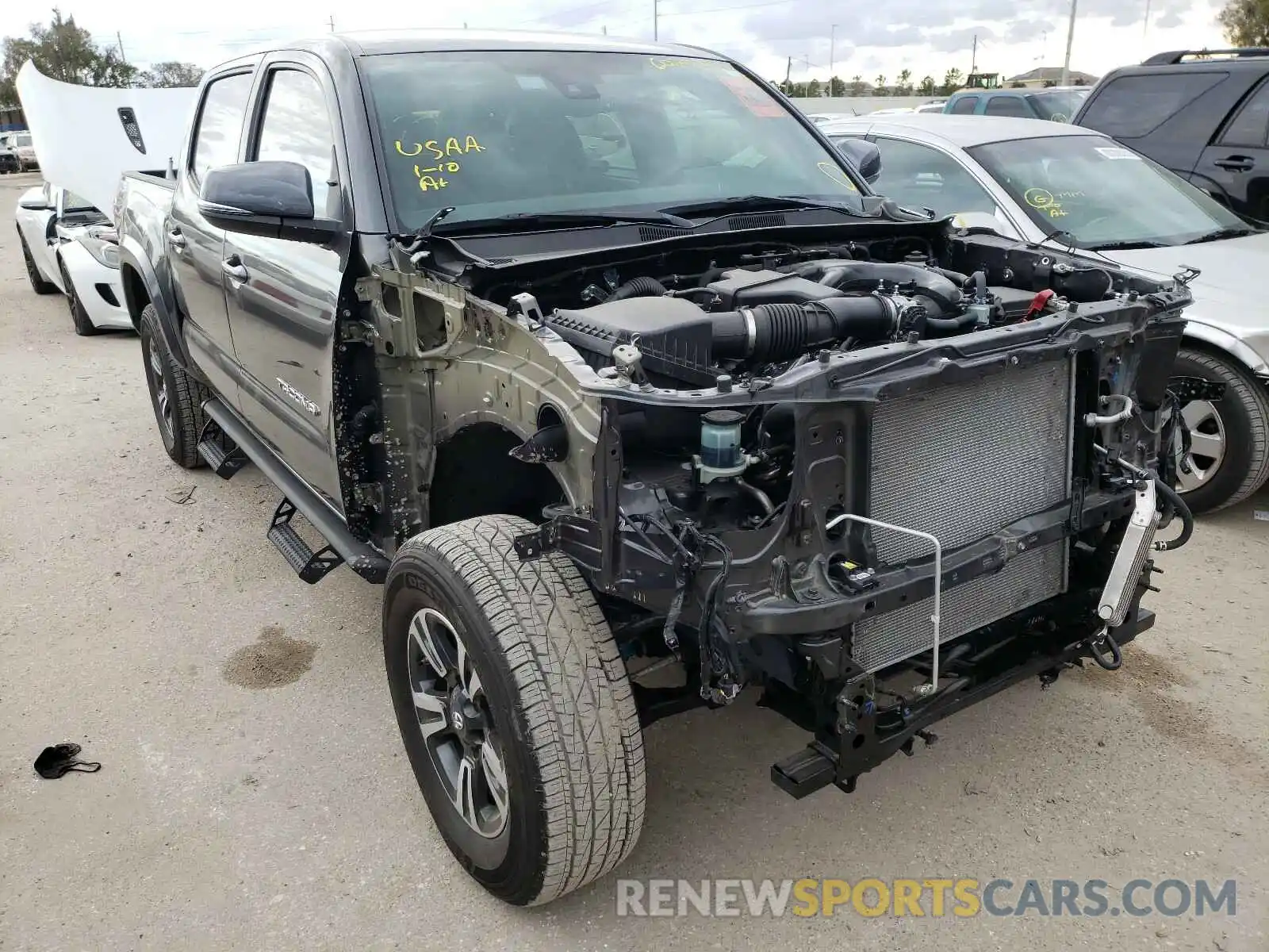 1 Photograph of a damaged car 3TMCZ5AN8KM278428 TOYOTA TACOMA 2019