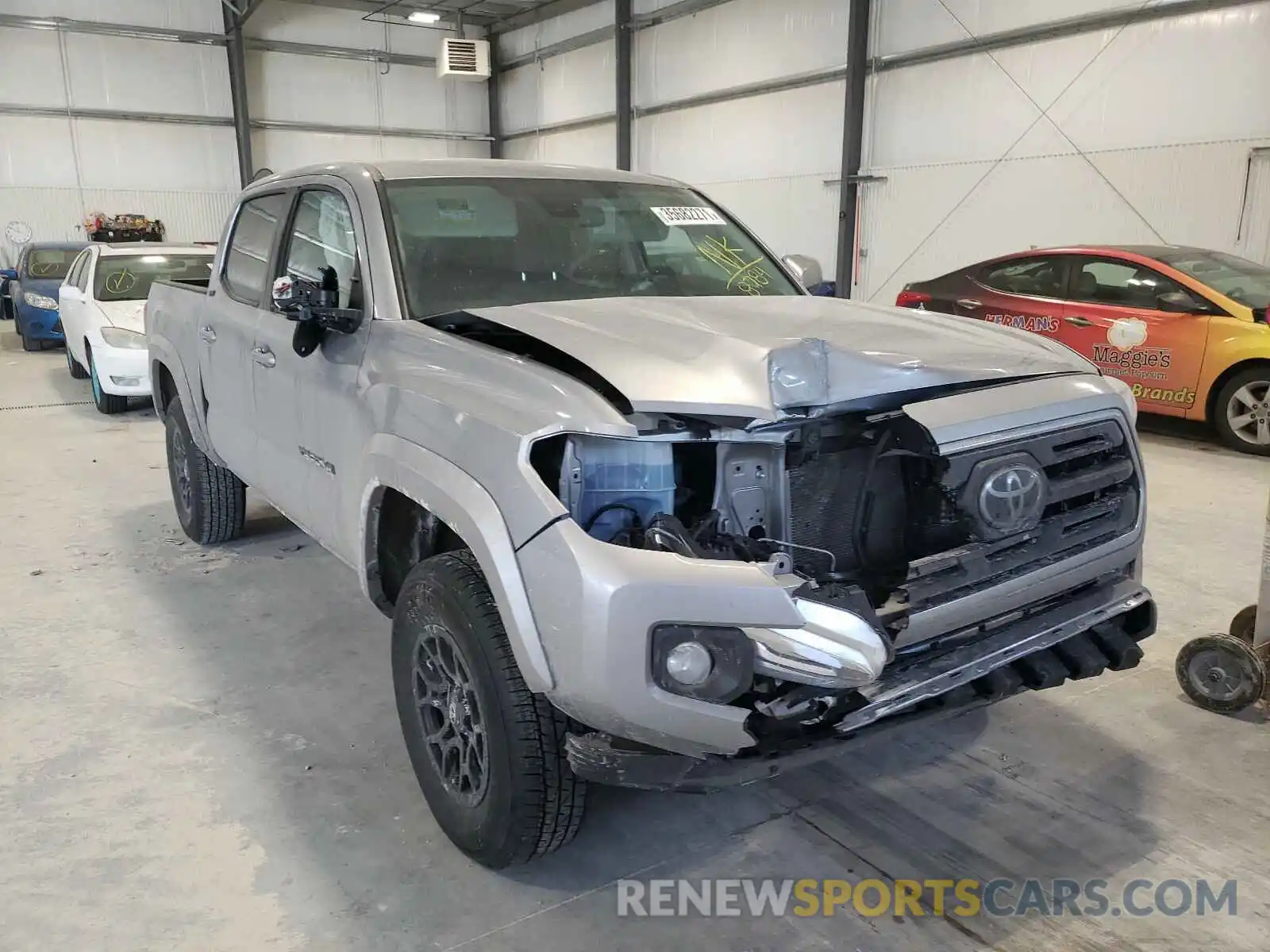 1 Фотография поврежденного автомобиля 3TMCZ5AN8KM278784 TOYOTA TACOMA 2019