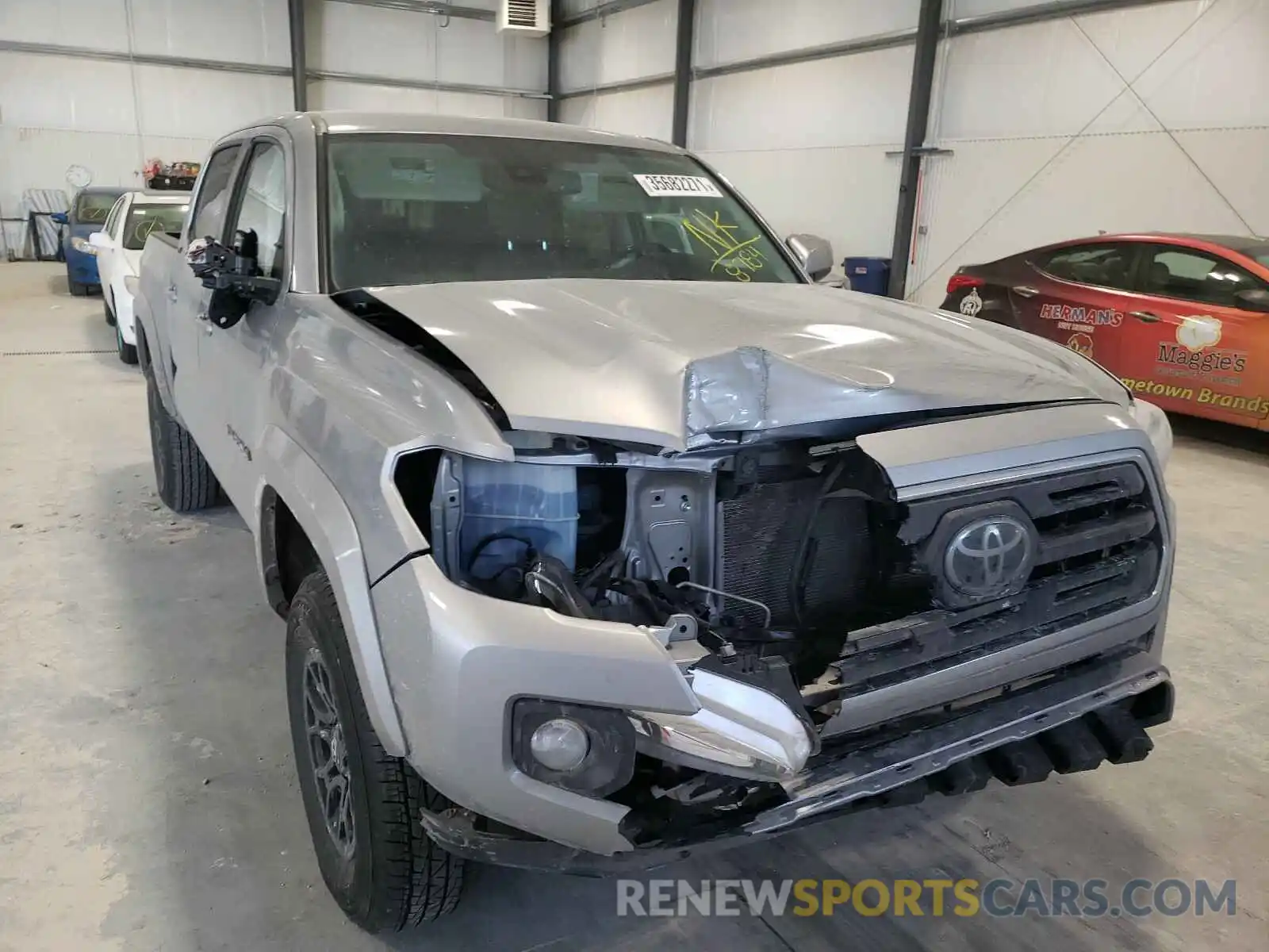 9 Photograph of a damaged car 3TMCZ5AN8KM278784 TOYOTA TACOMA 2019