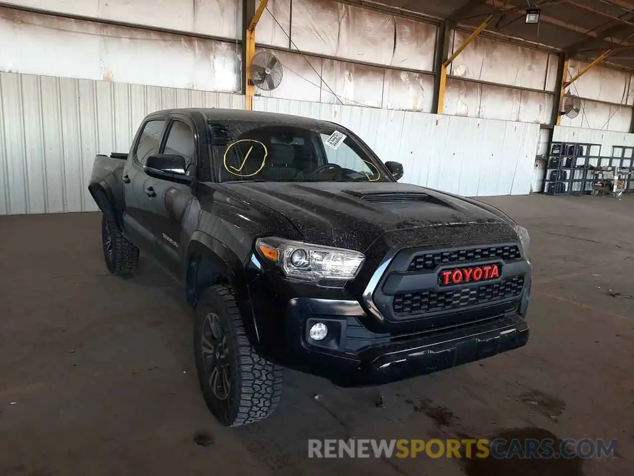 1 Photograph of a damaged car 3TMCZ5AN8KM281331 TOYOTA TACOMA 2019