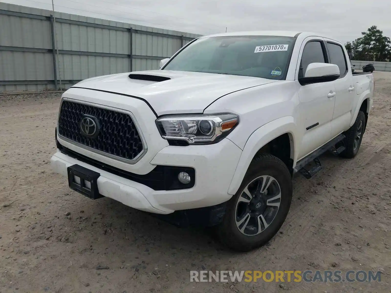 2 Photograph of a damaged car 3TMCZ5AN8KM285962 TOYOTA TACOMA 2019