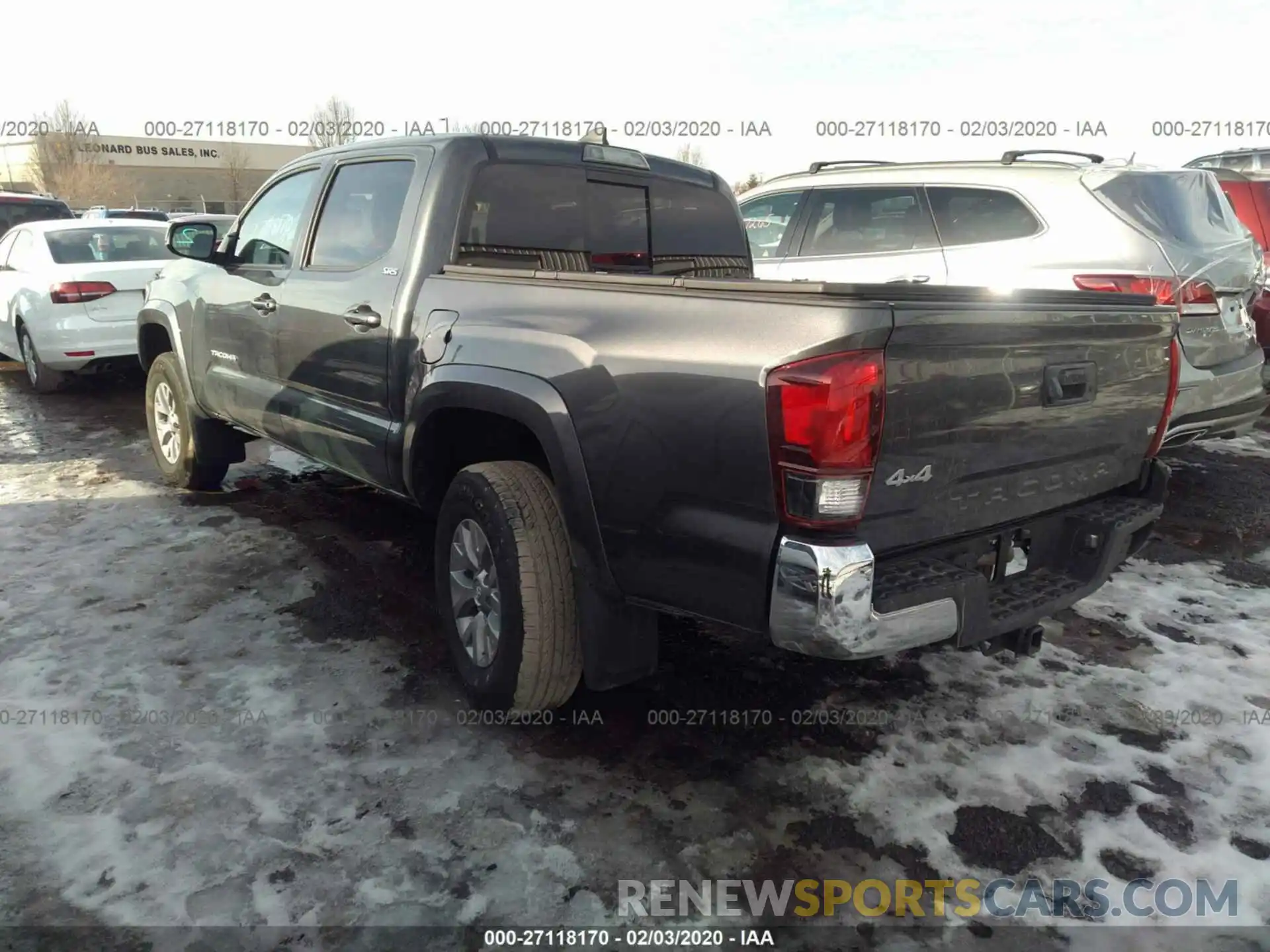 3 Photograph of a damaged car 3TMCZ5AN8KM286643 TOYOTA TACOMA 2019