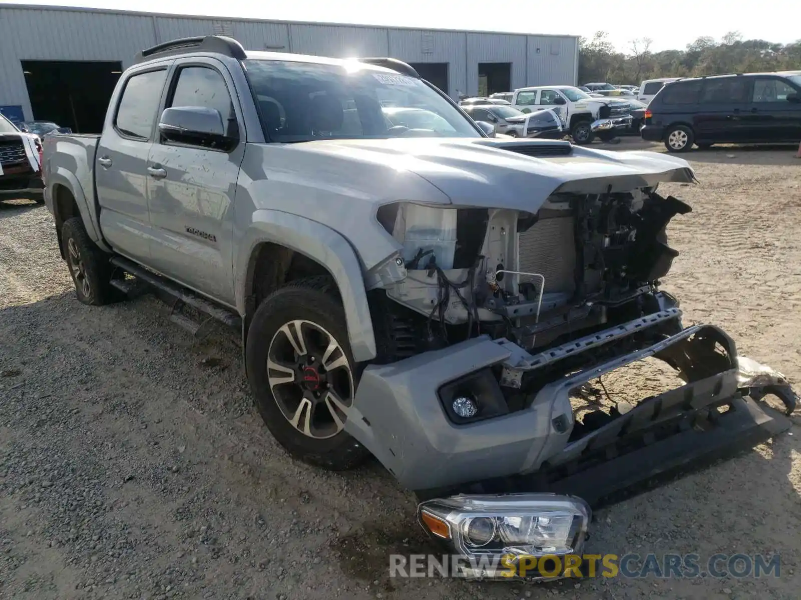 1 Photograph of a damaged car 3TMCZ5AN9KM194182 TOYOTA TACOMA 2019