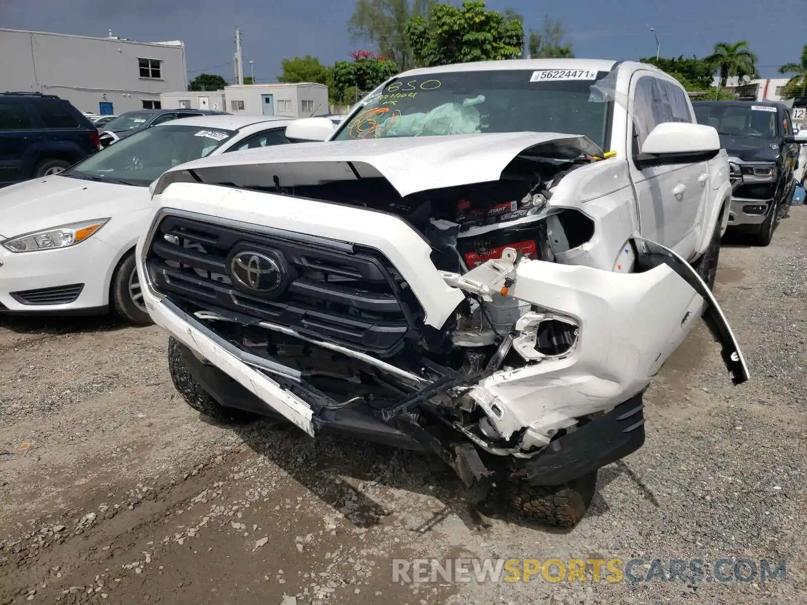 9 Photograph of a damaged car 3TMCZ5AN9KM196871 TOYOTA TACOMA 2019