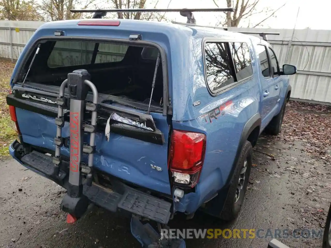 4 Photograph of a damaged car 3TMCZ5AN9KM197244 TOYOTA TACOMA 2019