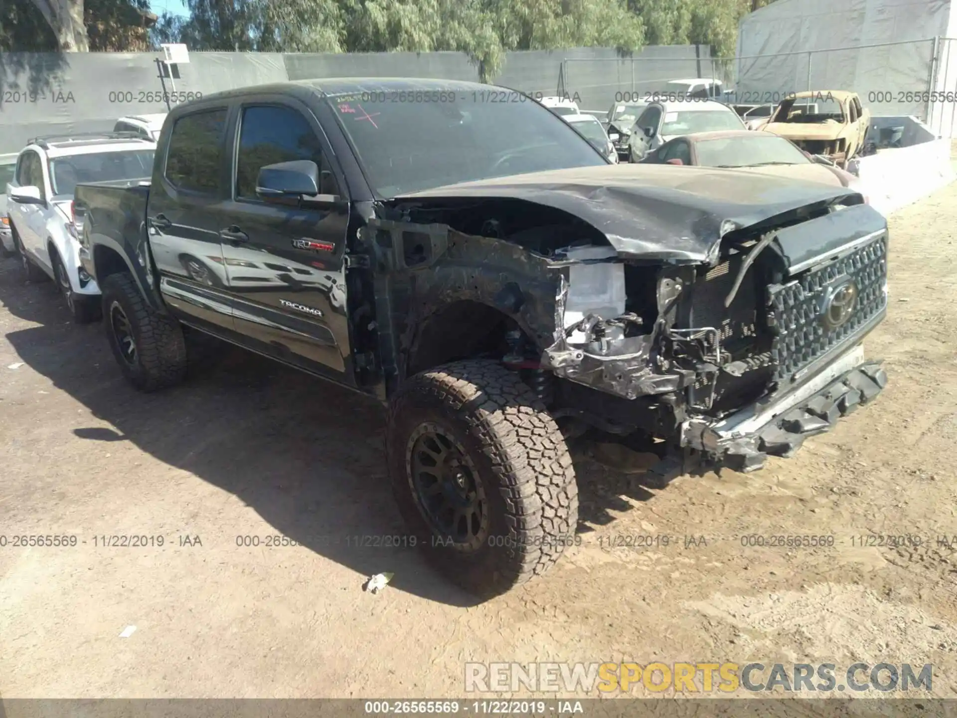 1 Photograph of a damaged car 3TMCZ5AN9KM198281 TOYOTA TACOMA 2019