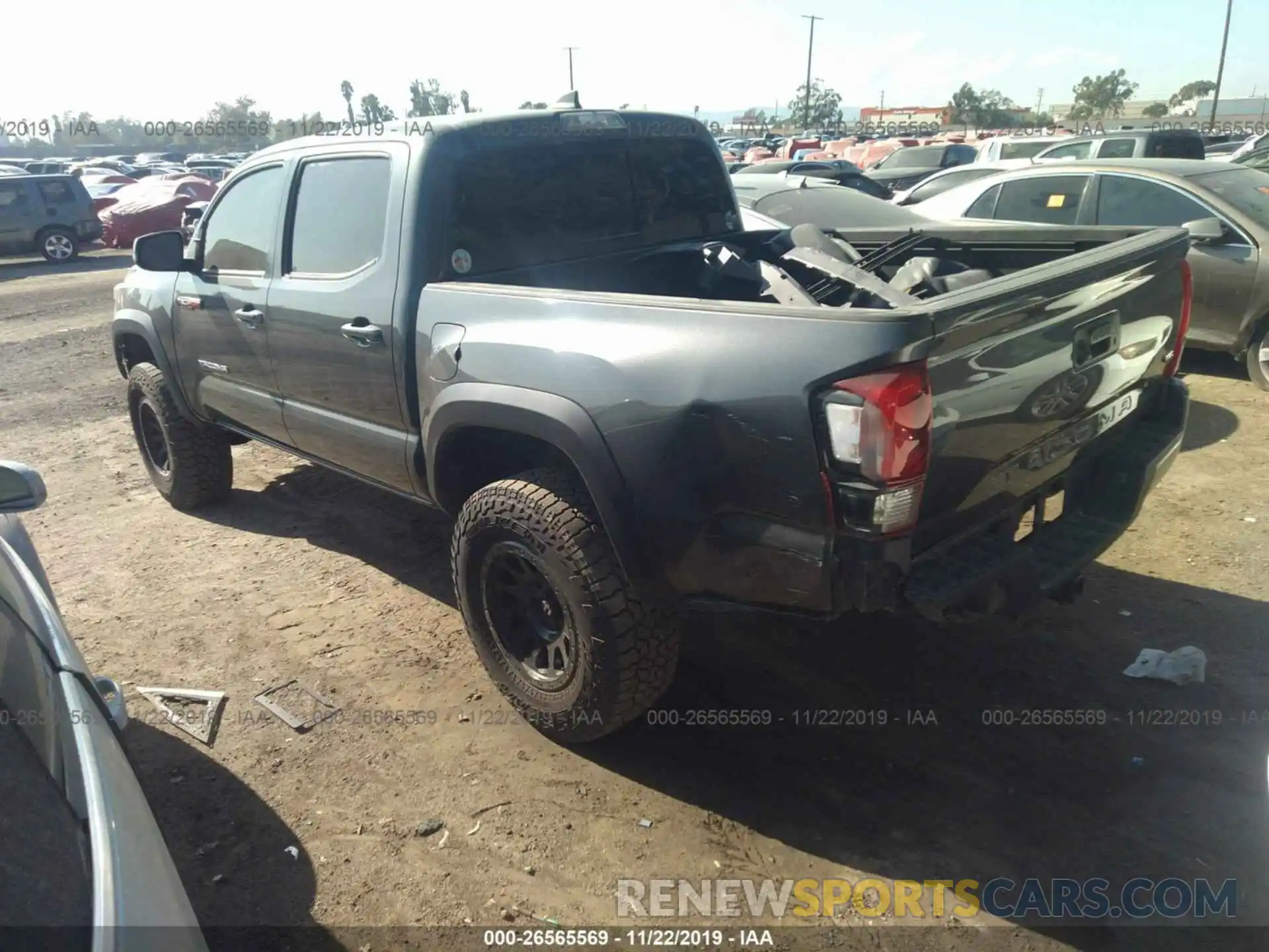 3 Photograph of a damaged car 3TMCZ5AN9KM198281 TOYOTA TACOMA 2019