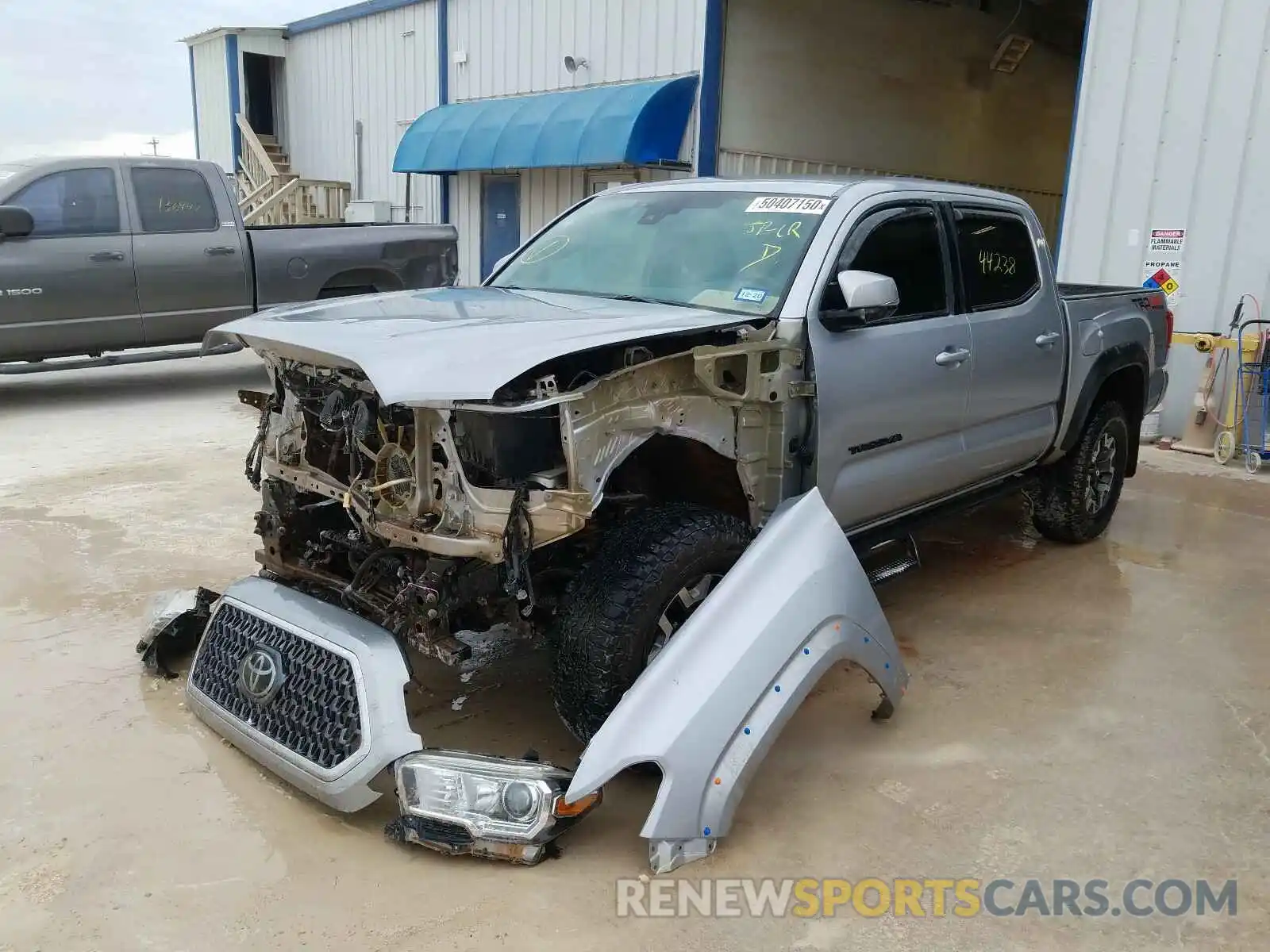 2 Photograph of a damaged car 3TMCZ5AN9KM199253 TOYOTA TACOMA 2019