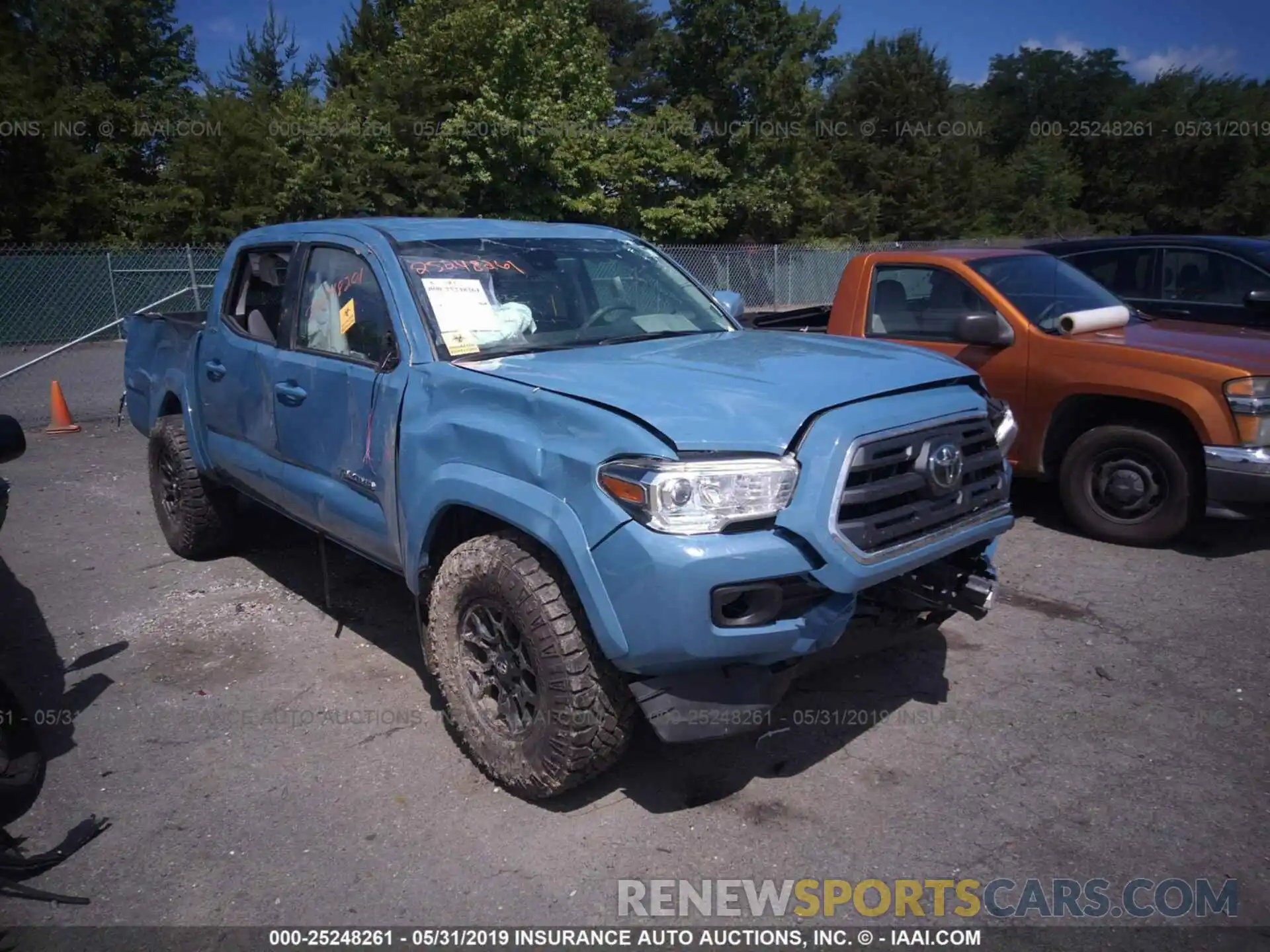 1 Photograph of a damaged car 3TMCZ5AN9KM199964 TOYOTA TACOMA 2019