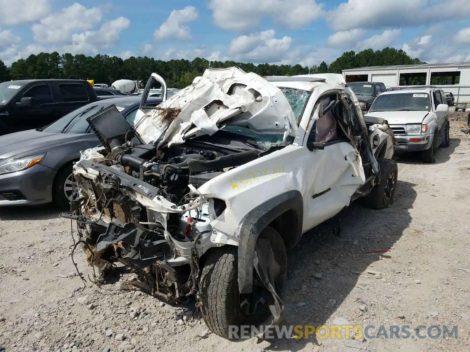 9 Photograph of a damaged car 3TMCZ5AN9KM200076 TOYOTA TACOMA 2019